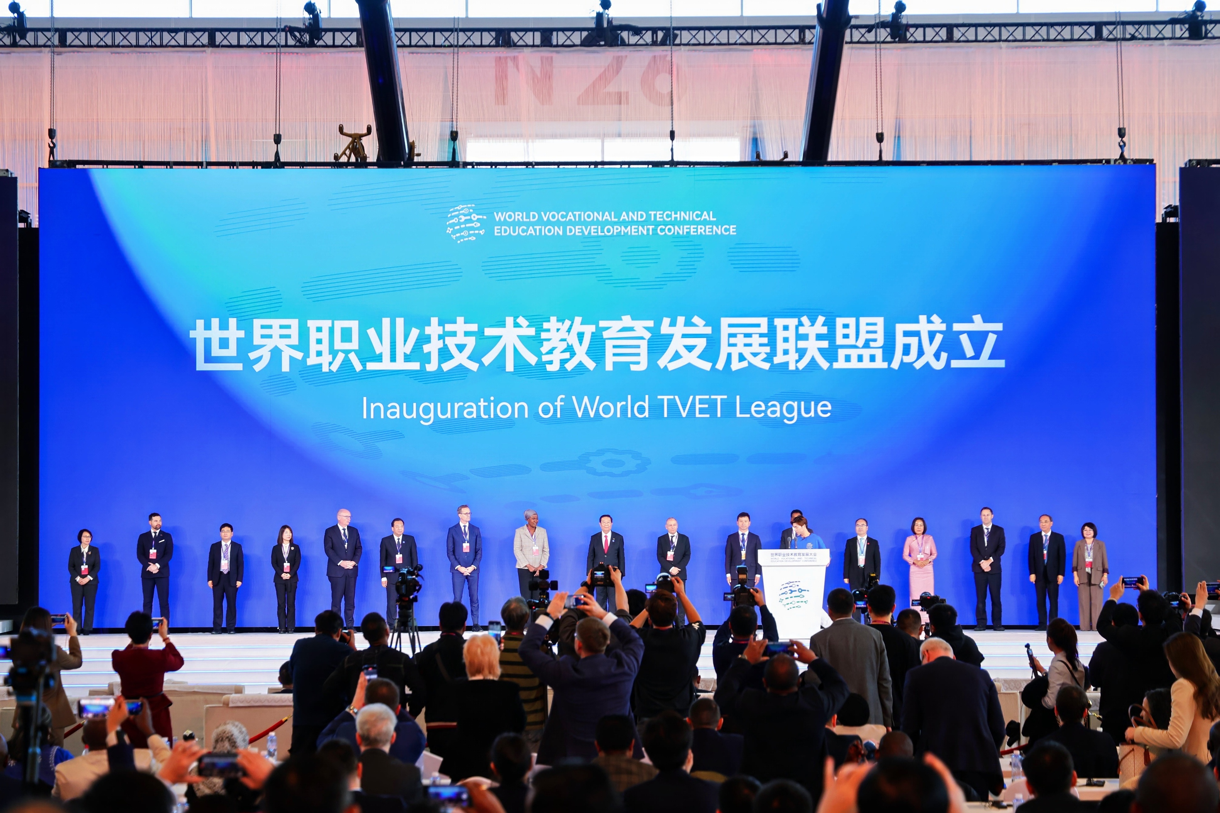 6b6408abbc14d030e9682b3a3301ae0 6b6408abbc14d030e9682b3a3301ae0